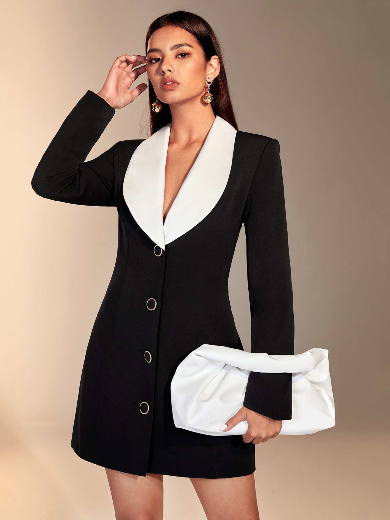 Blazer de Mujer a la Moda con  - Women Formal Wear For Graduation reseña y precio